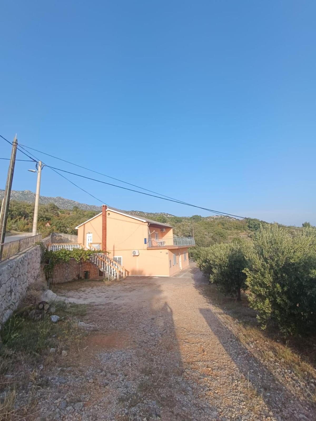 Apartmani Iva Tribanj-Kruscica Kültér fotó